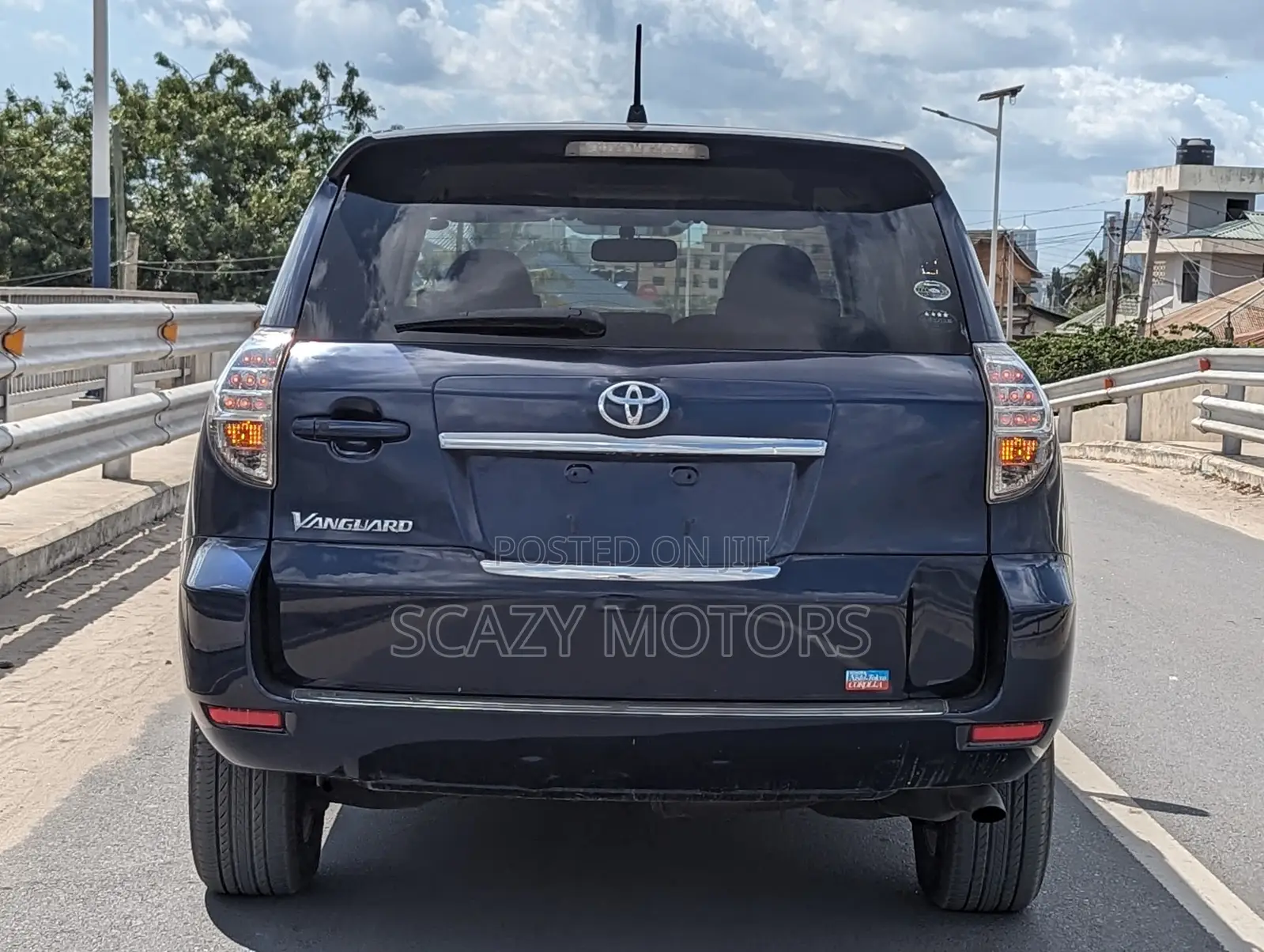 Toyota Vanguard 2009 Blue