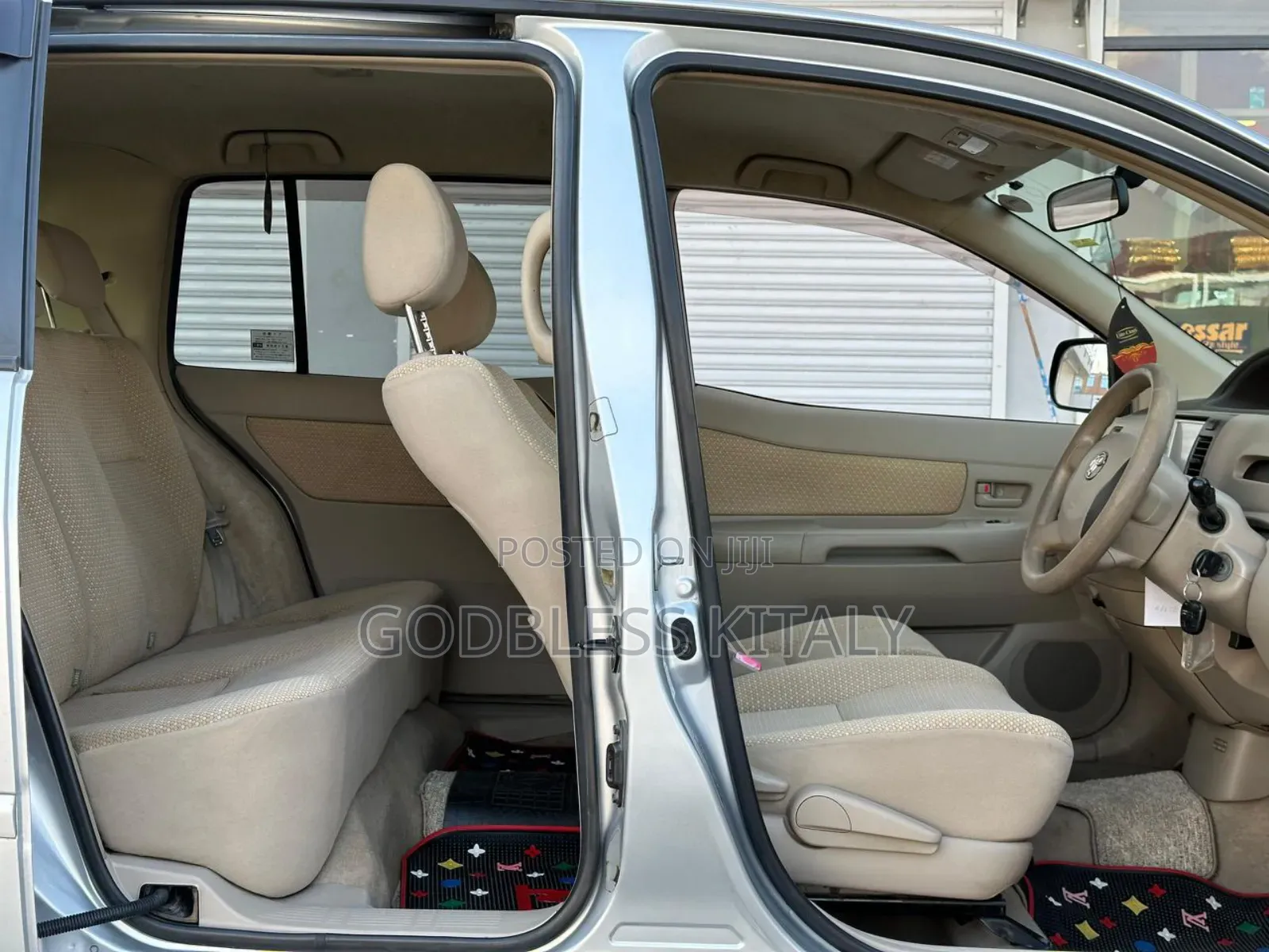 Toyota Raum 1.5 AWD 2006 Silver