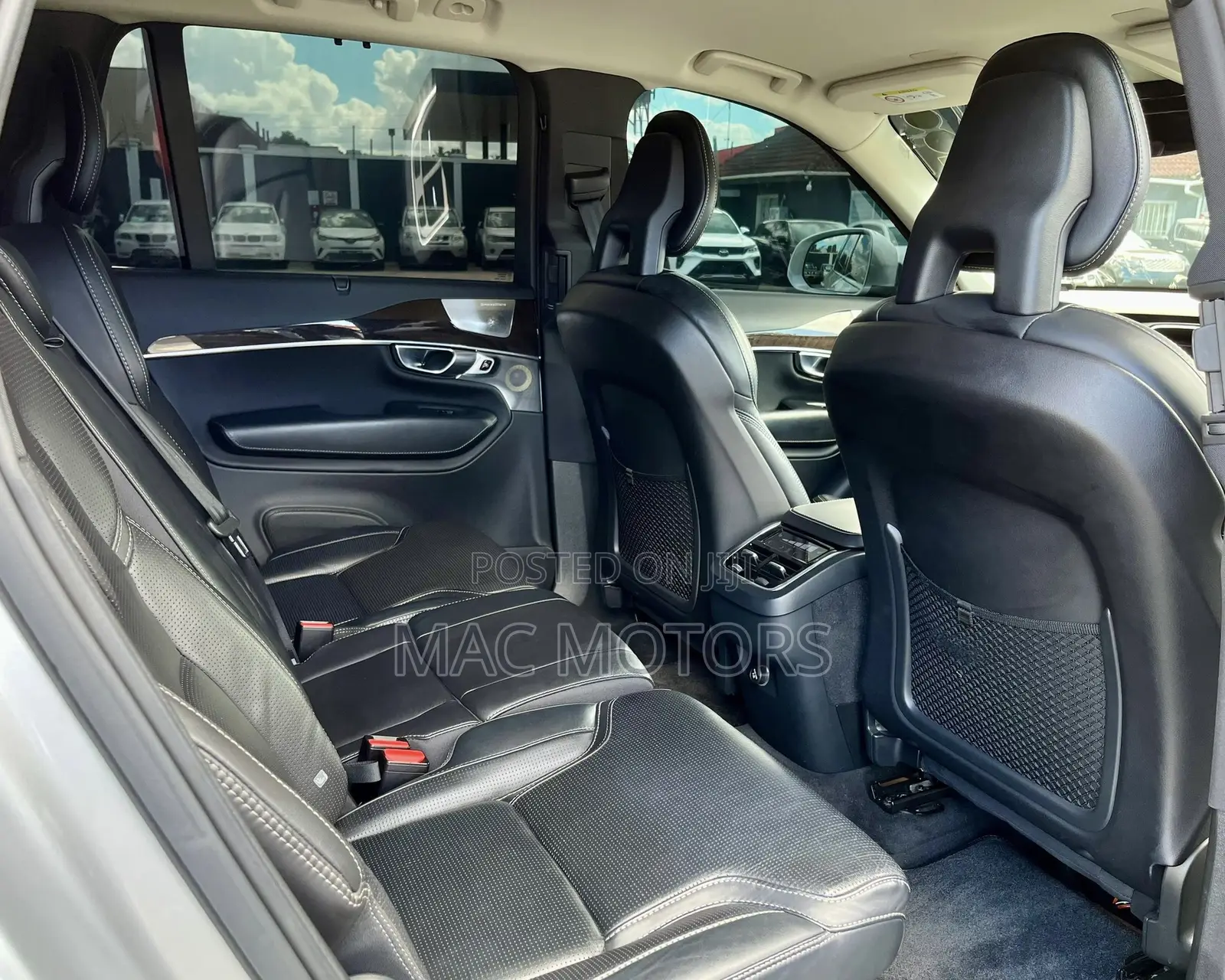 Volvo XC90 2017 Silver