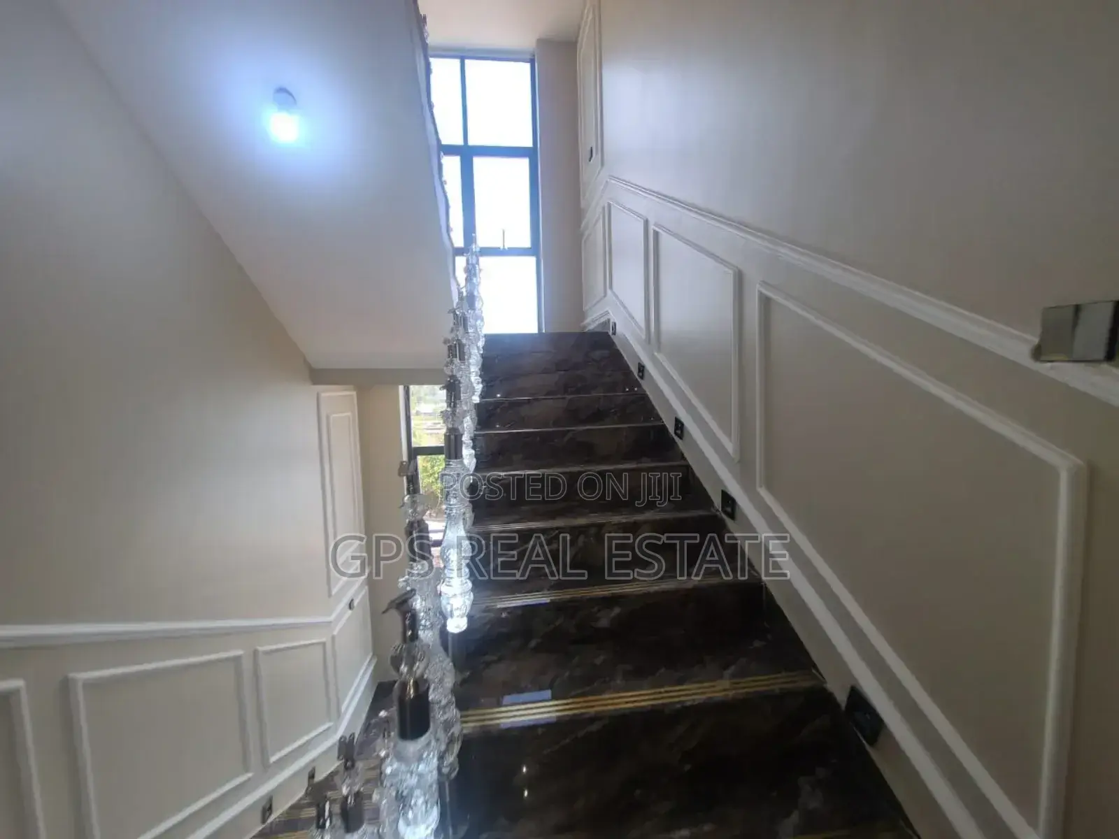 4bdrm House in Kibada, Kigamboni for sale