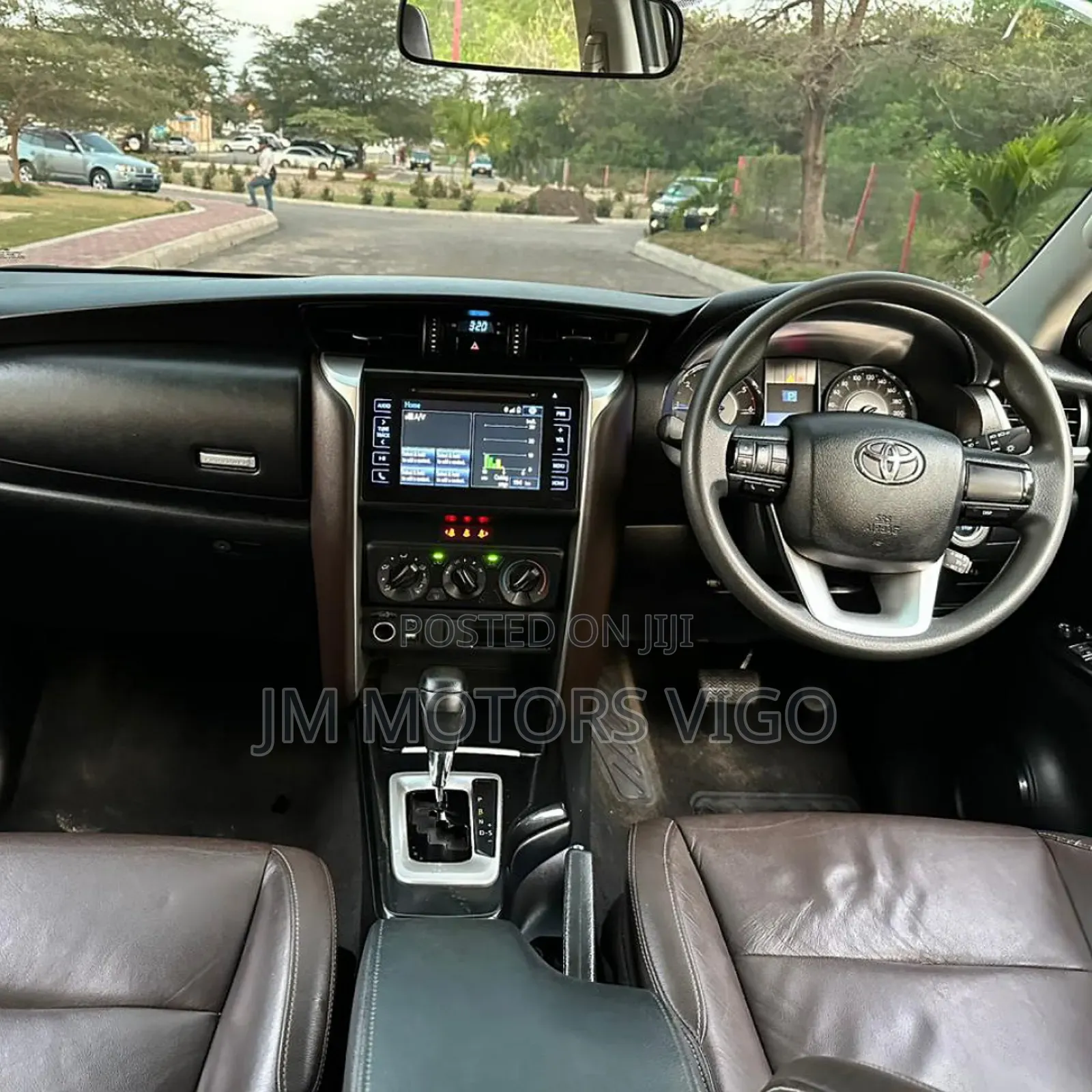 Toyota Fortuner 2018 Pearl