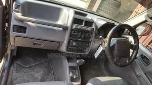 Mitsubishi Pajero 2000 Gray
