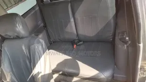 Mitsubishi Pajero 2000 Gray