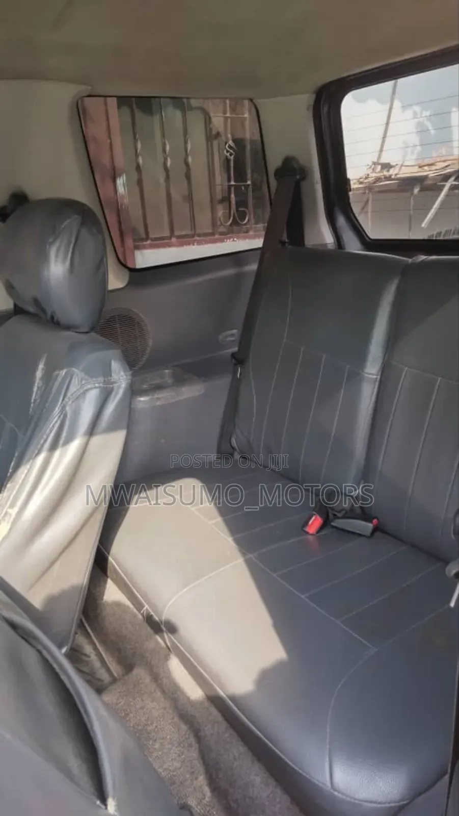 Mitsubishi Pajero 2000 Gray
