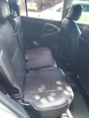 Toyota RAV4 2.0 VVT-i 2008 Gray