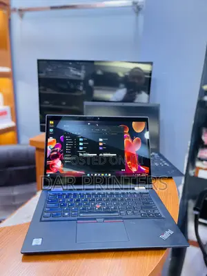 Laptop Lenovo ThinkPad X390 Yoga 16GB Intel Core I5 SSD 256GB