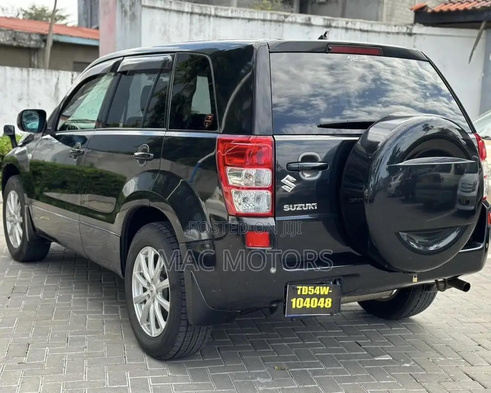 Suzuki Escudo 2006 Black