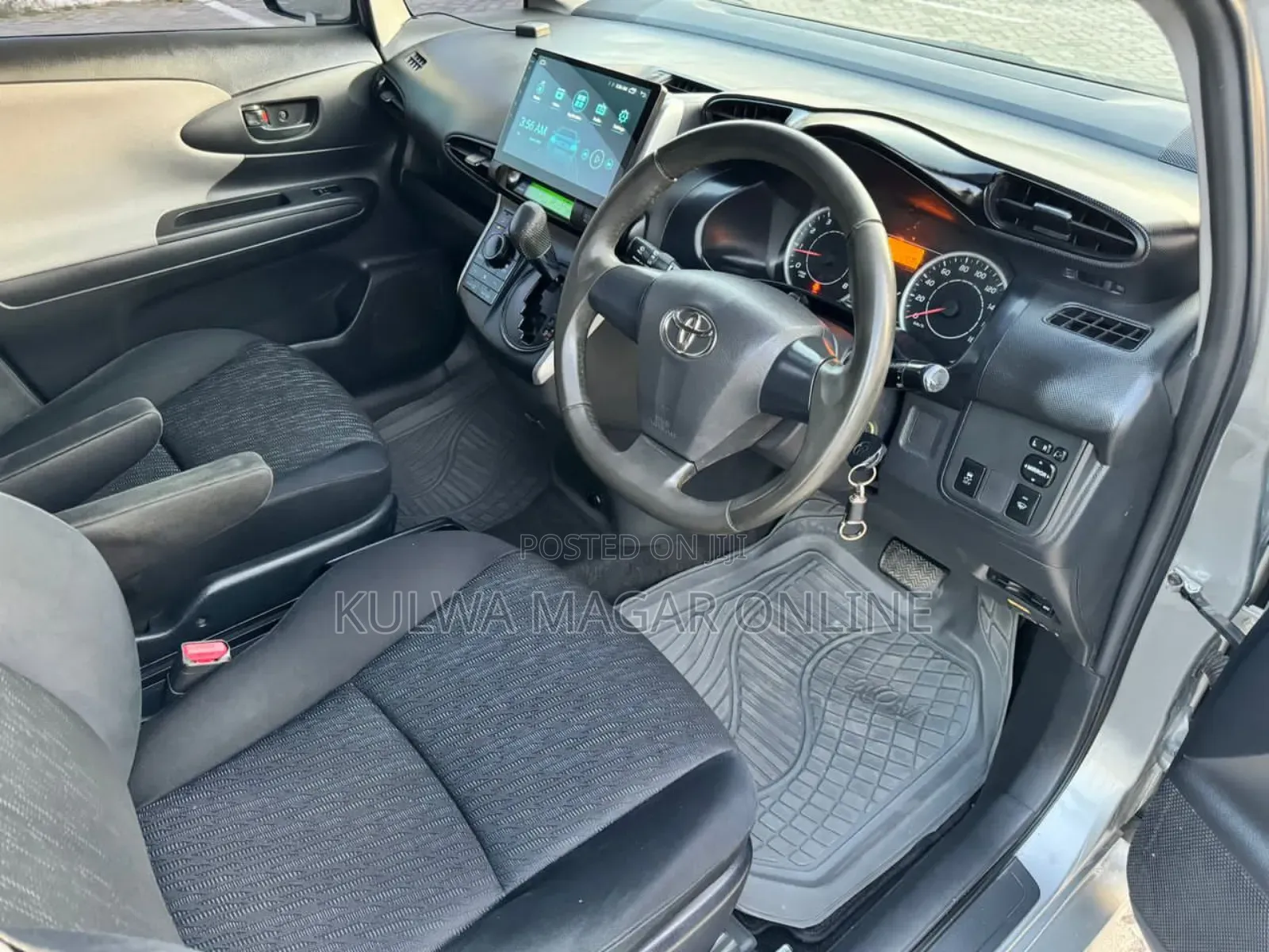 Toyota Wish 2010 Silver