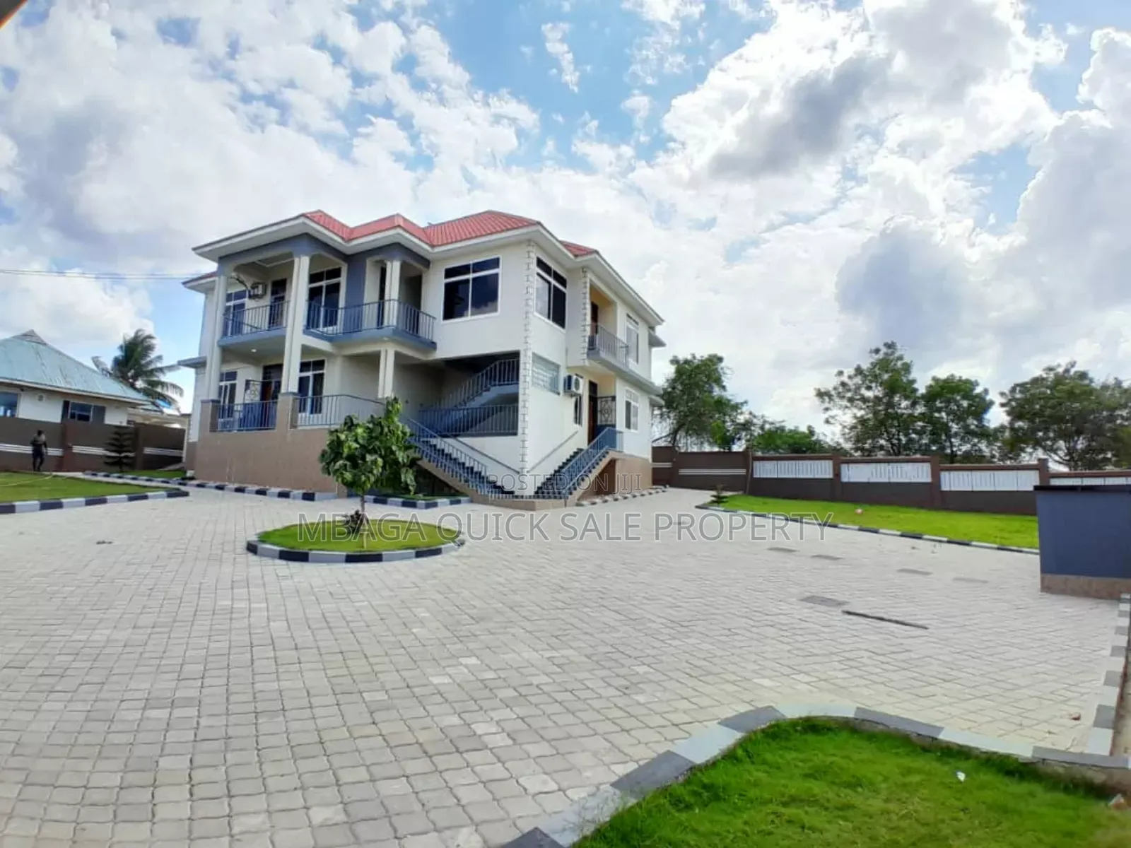 3bdrm Apartment in Salasala, Mbezi for rent