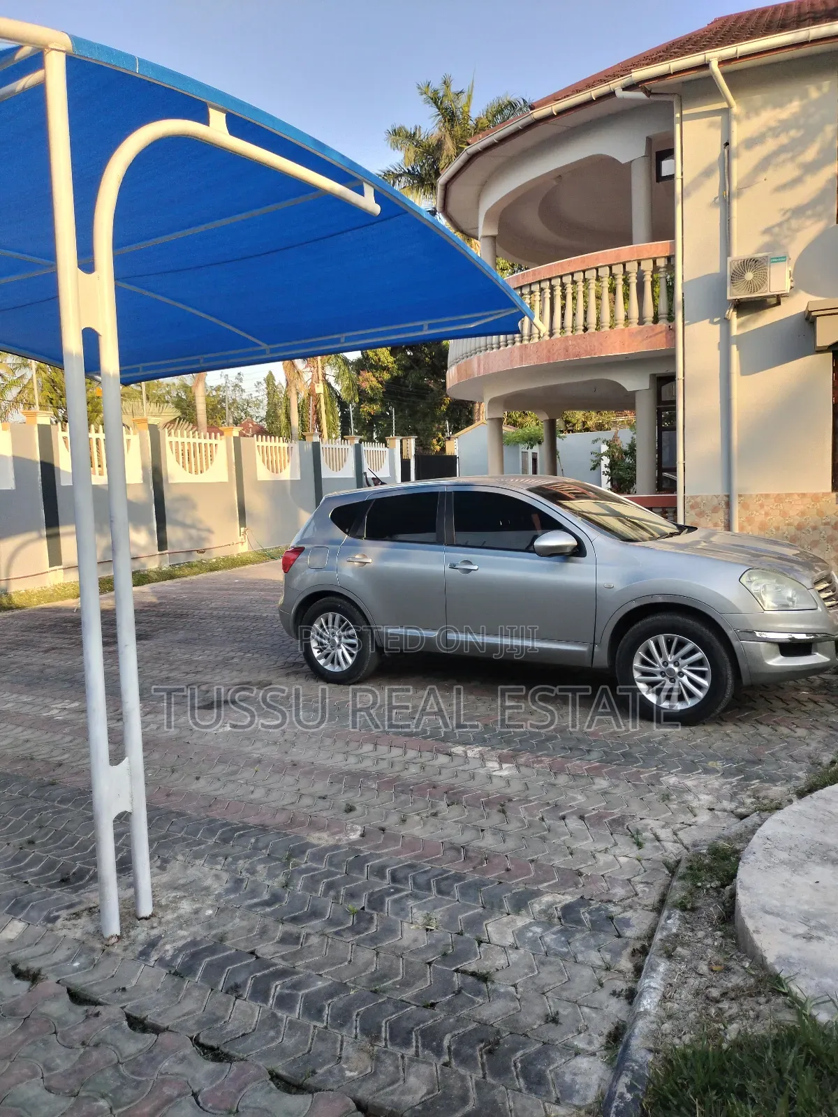 Furnished 5bdrm House in Mbezibeach Jangwani, Kinondoni for rent