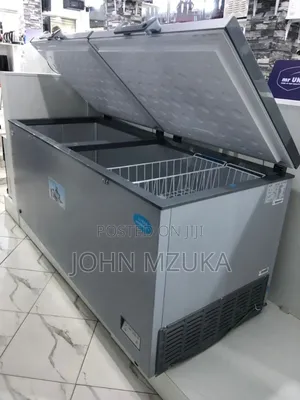  Freezer UK 365 Lita 708 Bei *2,450,000*