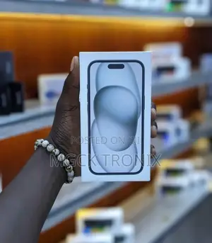 New Apple iPhone 15 128 GB