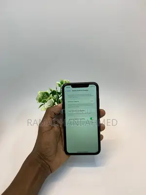 Apple iPhone XR 64 GB Black