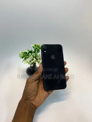 Apple iPhone XR 64 GB Black