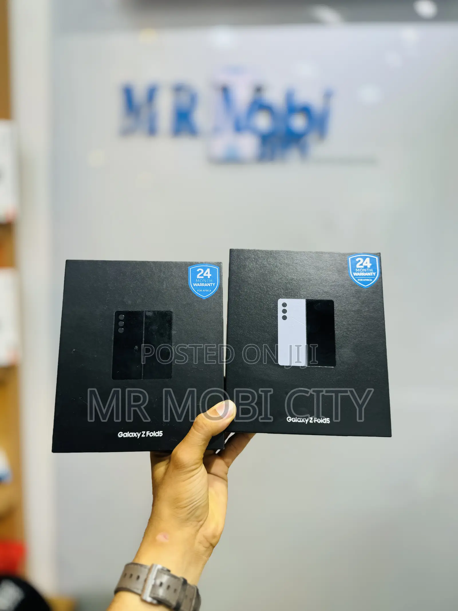 New Samsung Galaxy Z Fold 5 256 GB Black