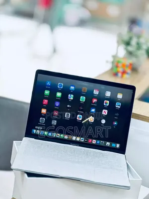 Laptop Apple MacBook Air 2020 8GB Apple M1 SSD 256GB