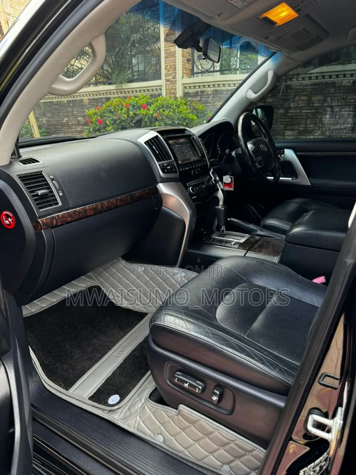 Toyota Land Cruiser 2014 Matt Black