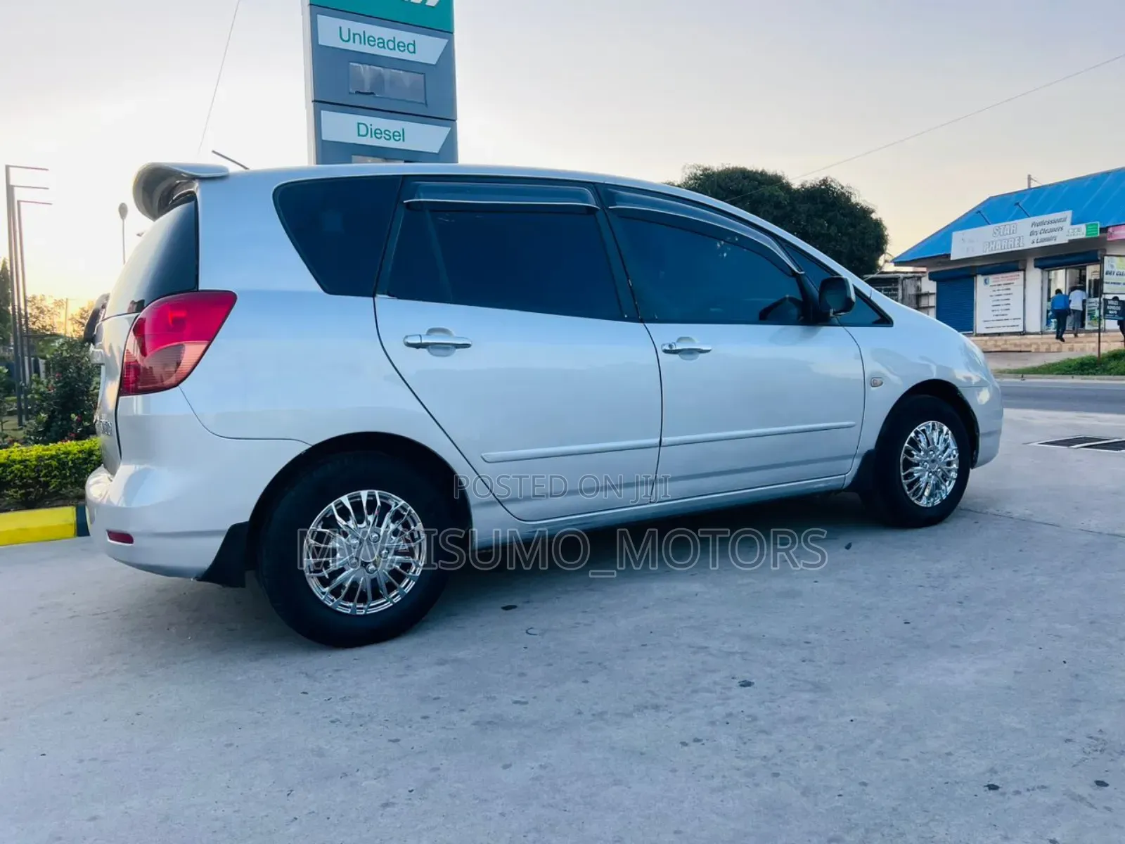 Toyota Corolla Spacio 2000 Silver