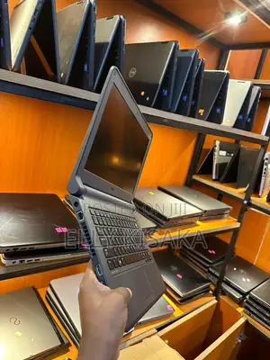 Laptop Dell Latitude 7440 4GB Intel Core I5 HDD 500GB