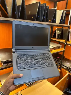 Laptop Dell Latitude 7440 4GB Intel Core I5 HDD 500GB