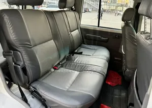Toyota Land Cruiser 2015 White