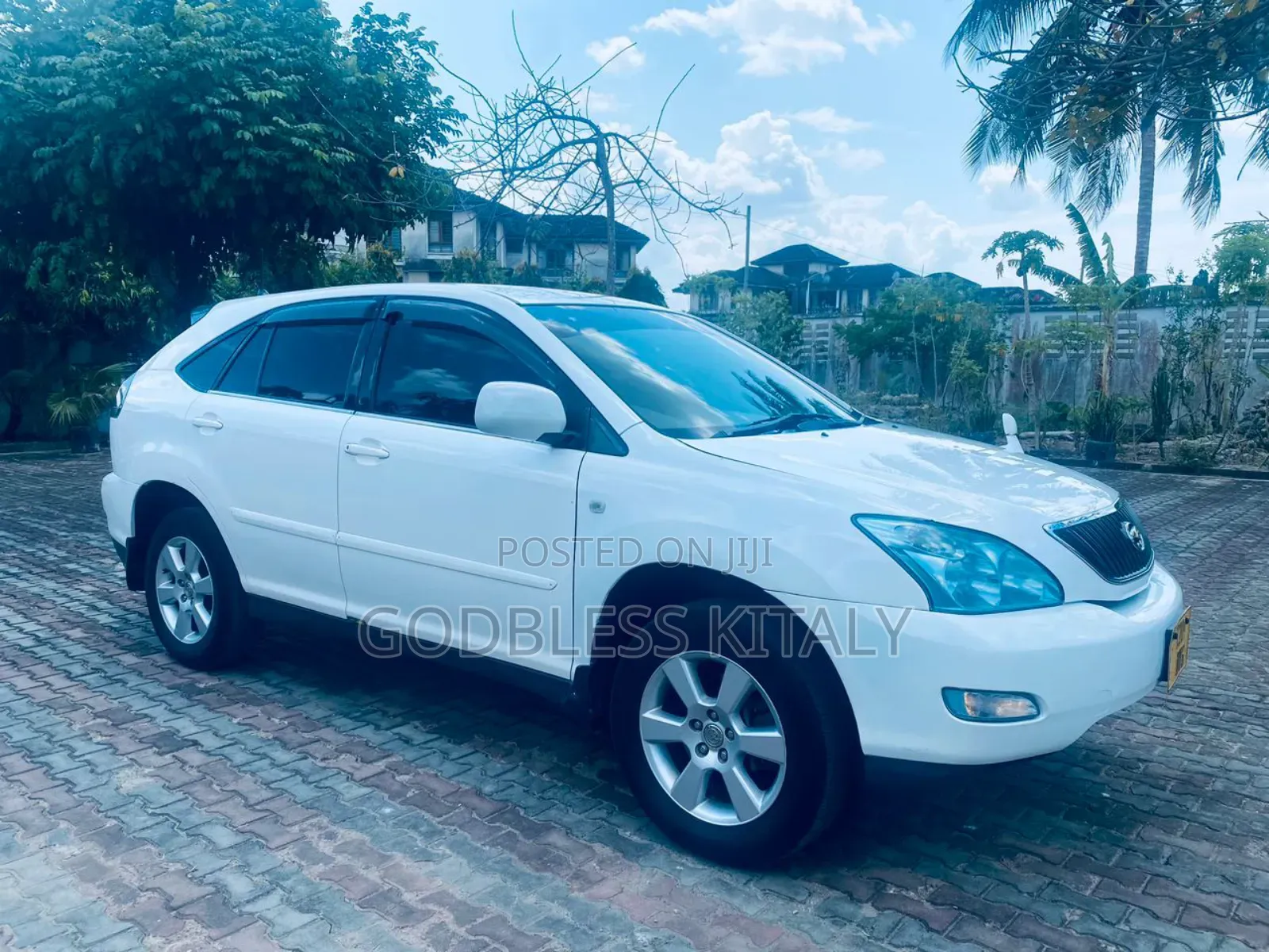 Toyota Harrier 2.4 2005 White