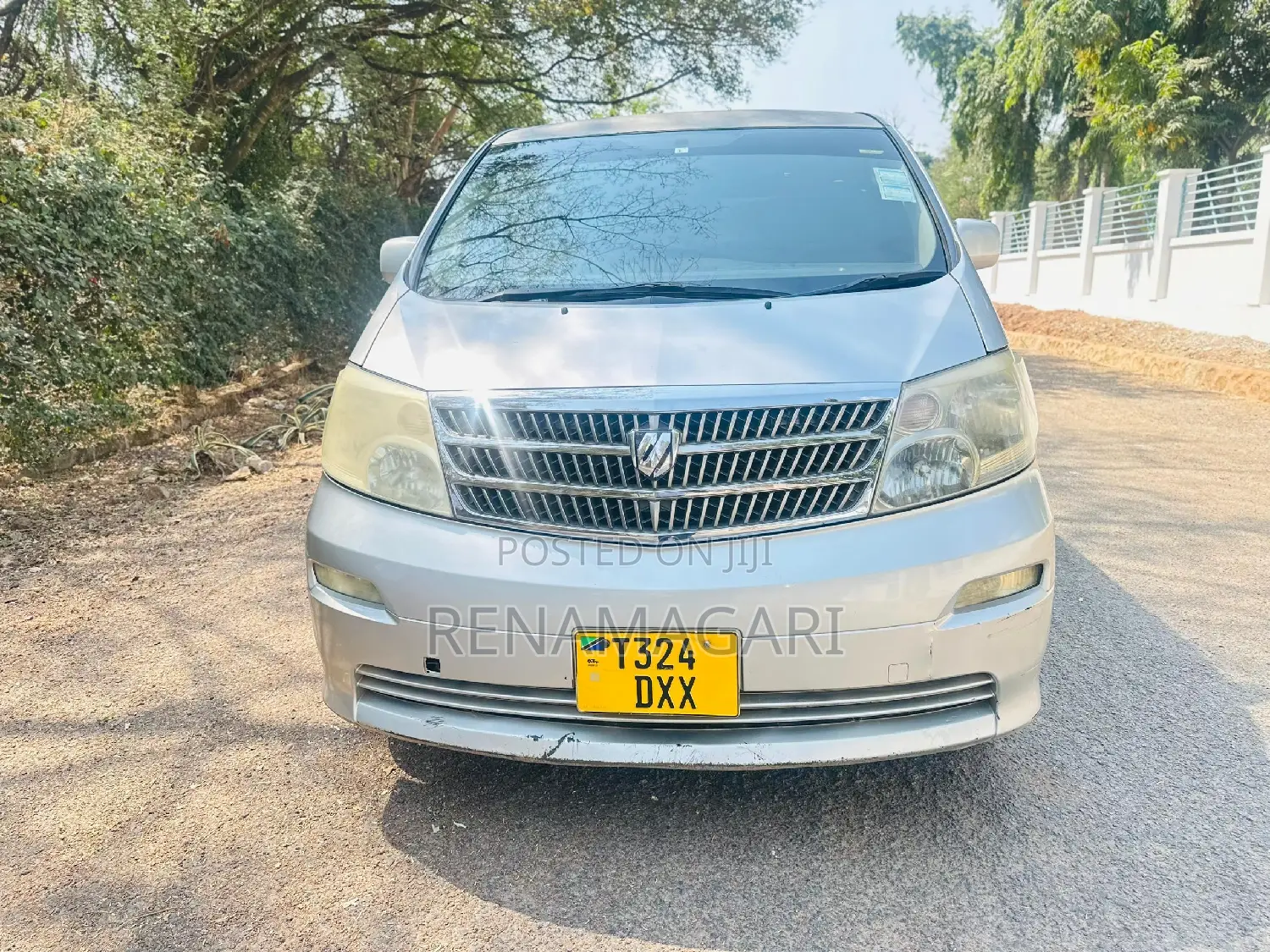 Toyota Alphard 2006 Silver