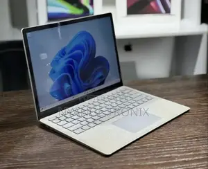 Laptop Microsoft Surface Book 2 16GB Intel Core I7 SSD 512GB