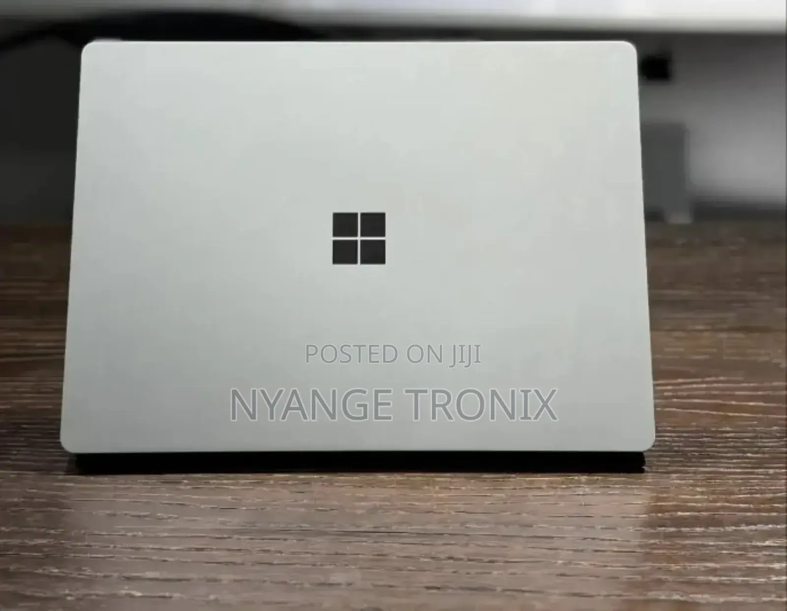 Laptop Microsoft Surface Book 2 16GB Intel Core I7 SSD 512GB