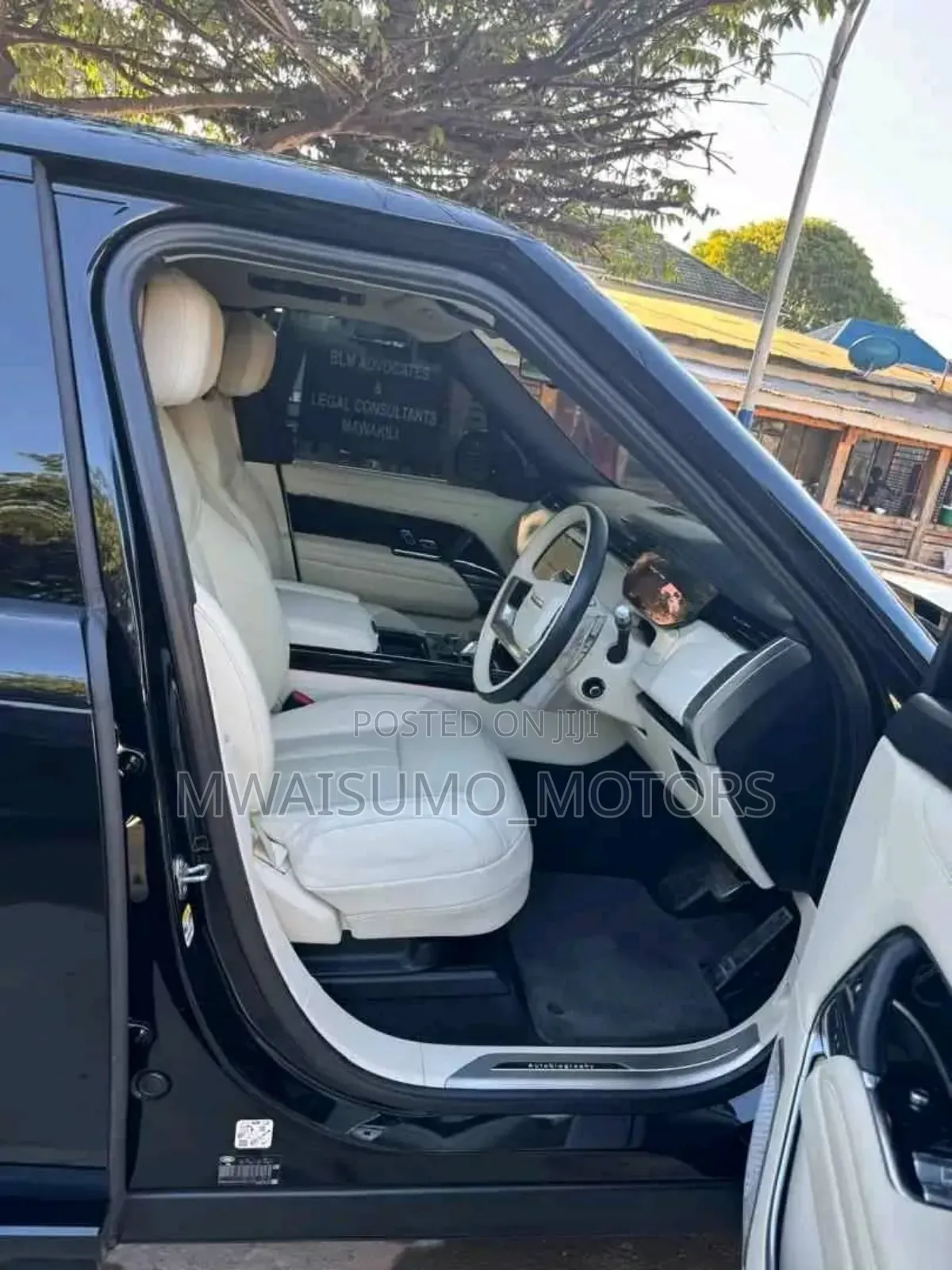 Land Rover Range Rover 2023 Matt Black