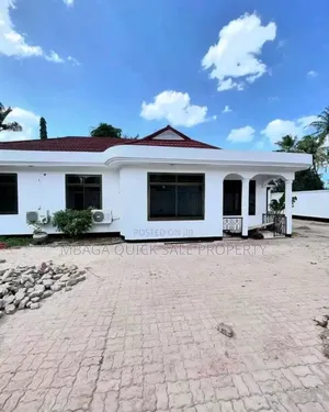 3bdrm House in Mikochen, Mikocheni for rent