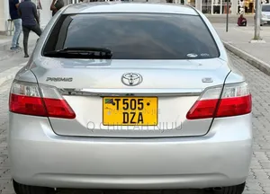 Toyota Premio 2010 Silver