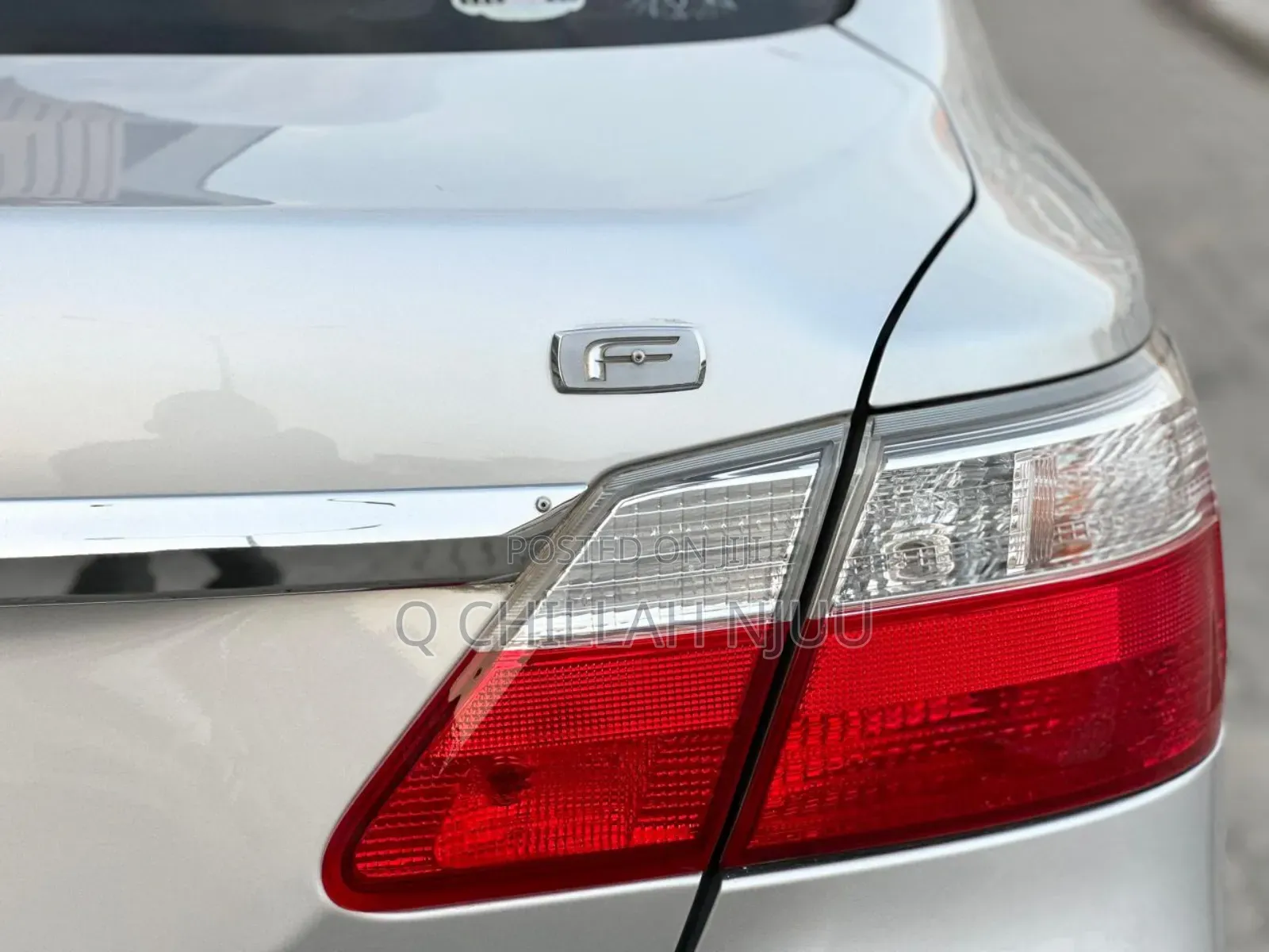 Toyota Premio 2010 Silver