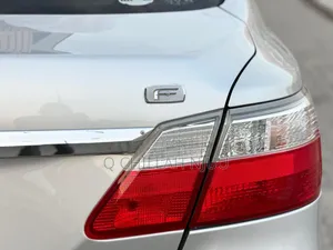 Toyota Premio 2010 Silver