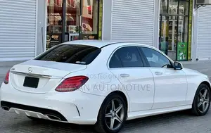 Mercedes-Benz C200 2014 White