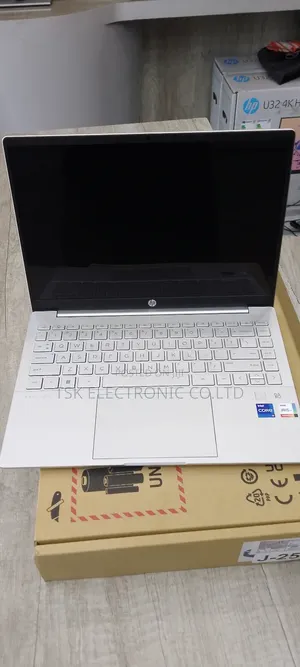New Laptop HP Pavilion 14 16GB Intel Core I7 SSD 512GB
