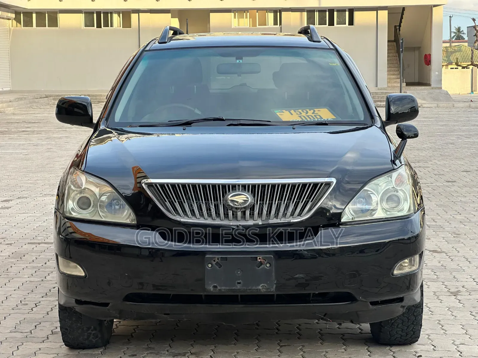 Toyota Harrier 2.4 2005 Black