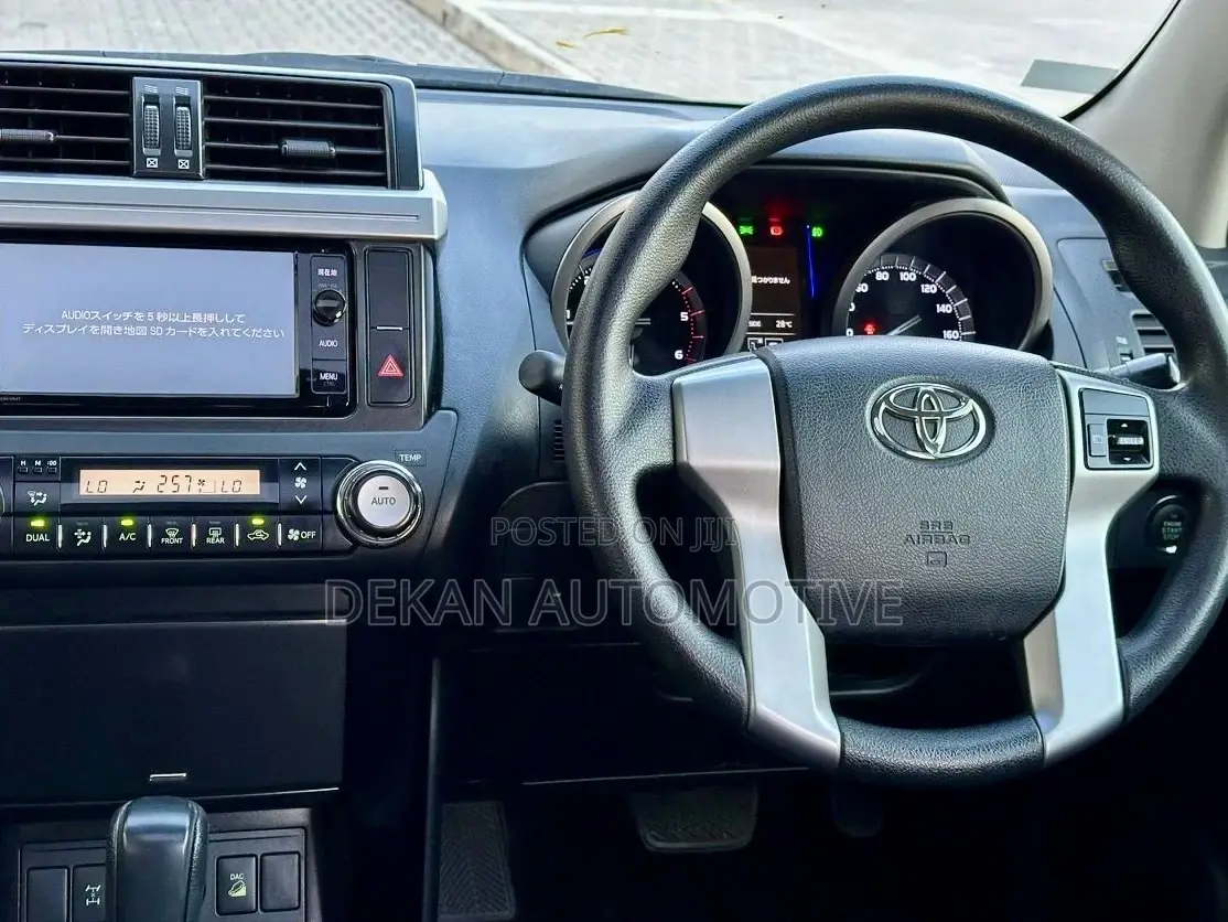 Toyota Land Cruiser Prado 3.0 D-4D (190 Hp) 7 seats 2015 Black
