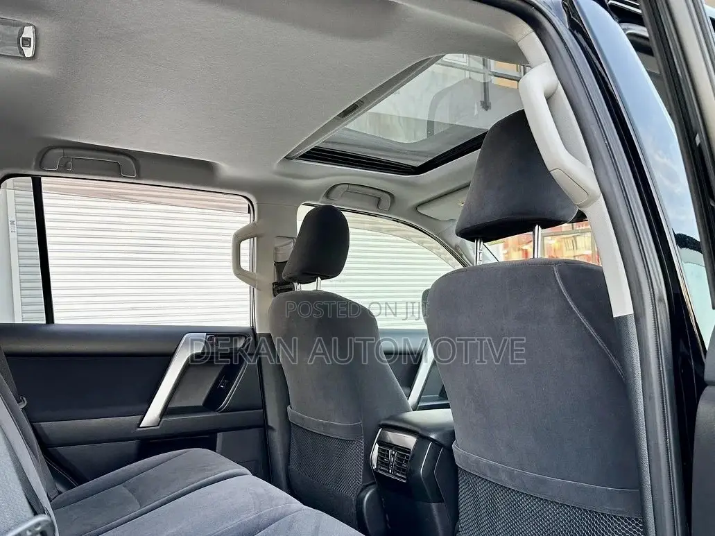 Toyota Land Cruiser Prado 3.0 D-4D (190 Hp) 7 seats 2015 Black