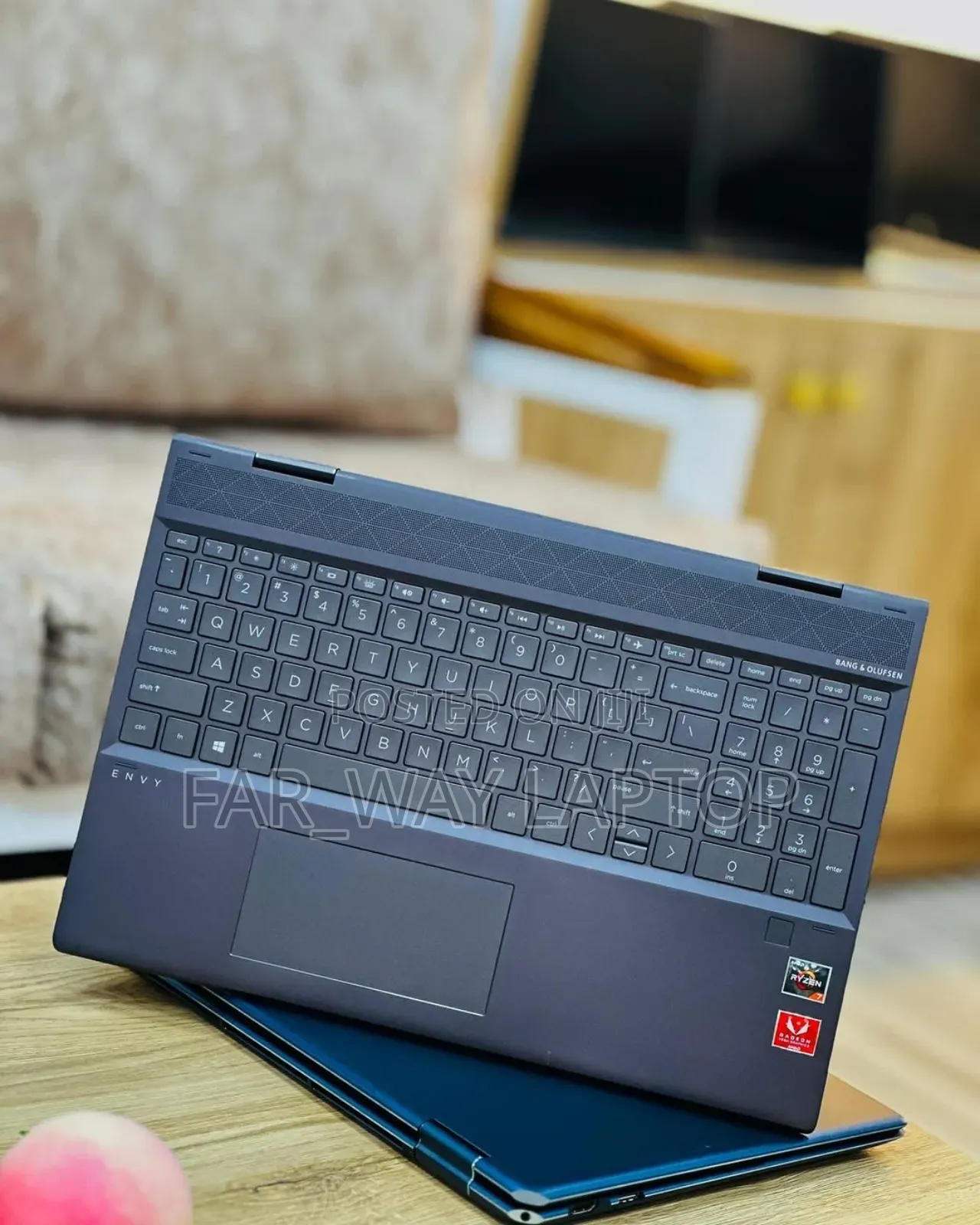 Laptop HP Envy 15 16GB AMD Ryzen 5 SSD 512GB