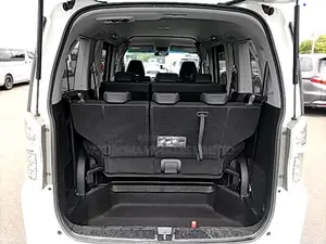 Honda Stepwgn 2013 Pearl