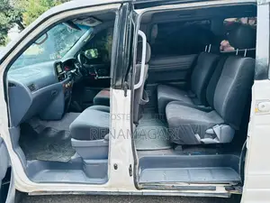 Toyota Noah 2006 White