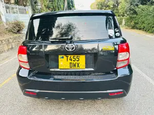 Toyota IST 2008 Black