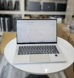Laptop HP EliteBook X360 1030 G8 16GB Intel Core I5 SSD 512GB
