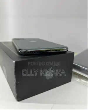 New Apple iPhone 11 Pro Max 256 GB Black