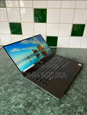 Laptop Dell XPS 13 9360 8GB Intel Core I7 SSD 256GB