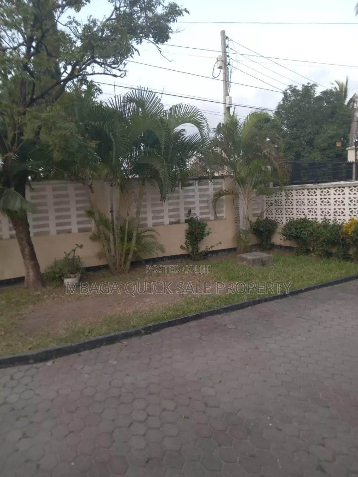 2bdrm Bungalow in Mikochen, Mbezi for rent