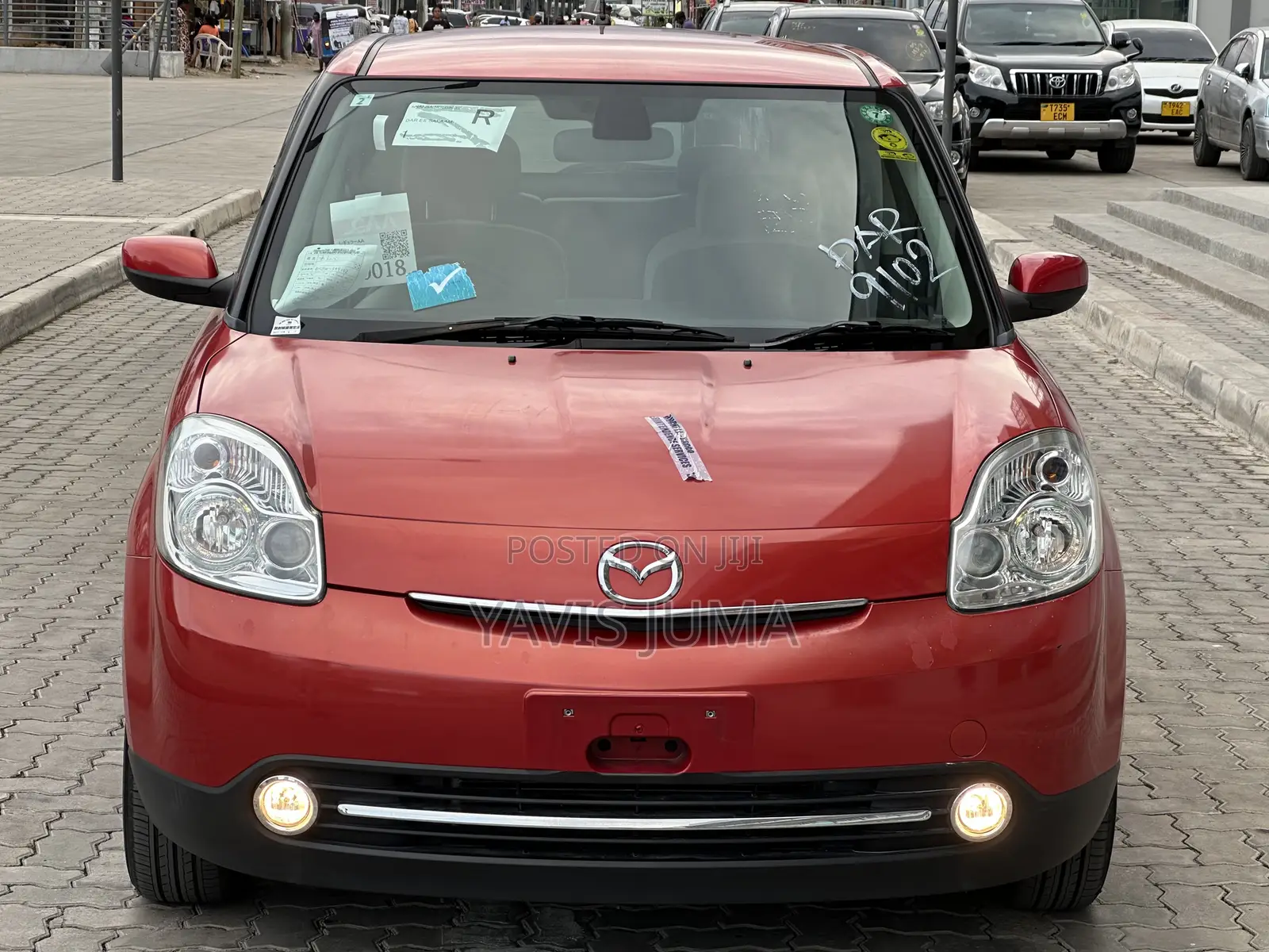 Mazda Verisa 2010 Red
