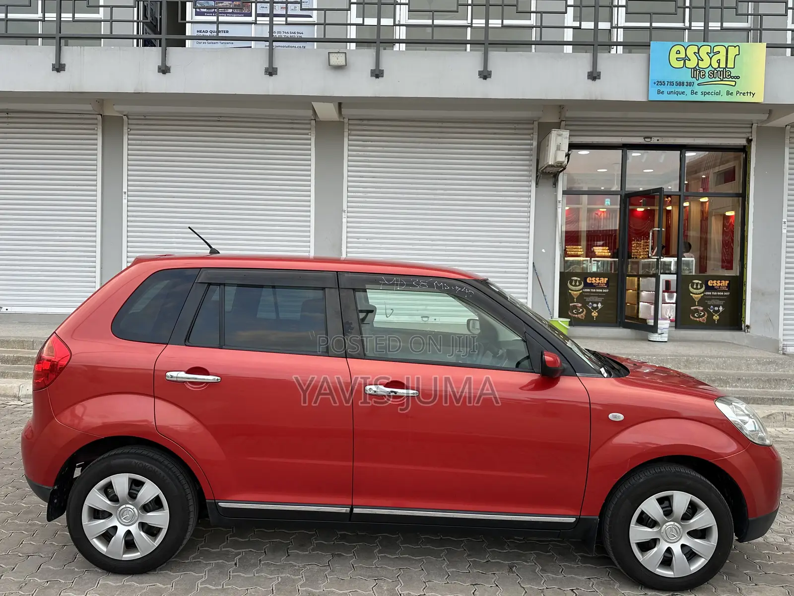 Mazda Verisa 2010 Red