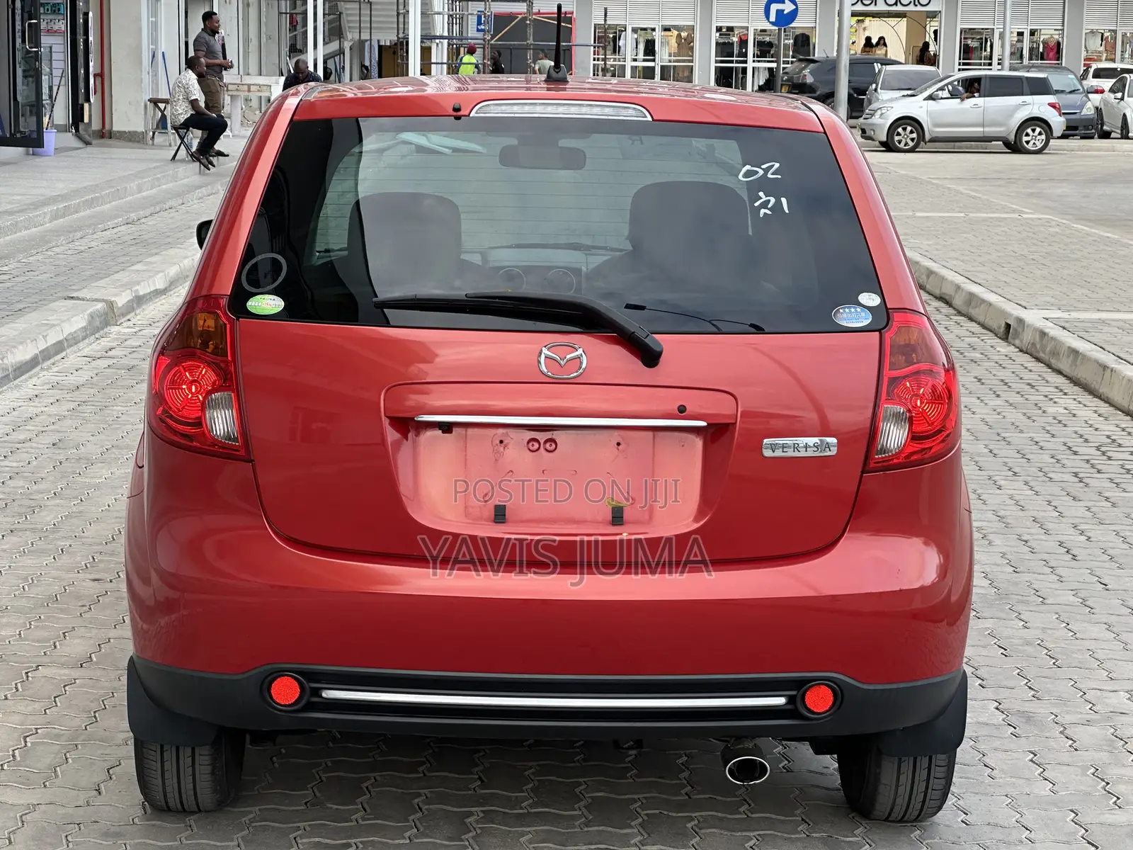 Mazda Verisa 2010 Red